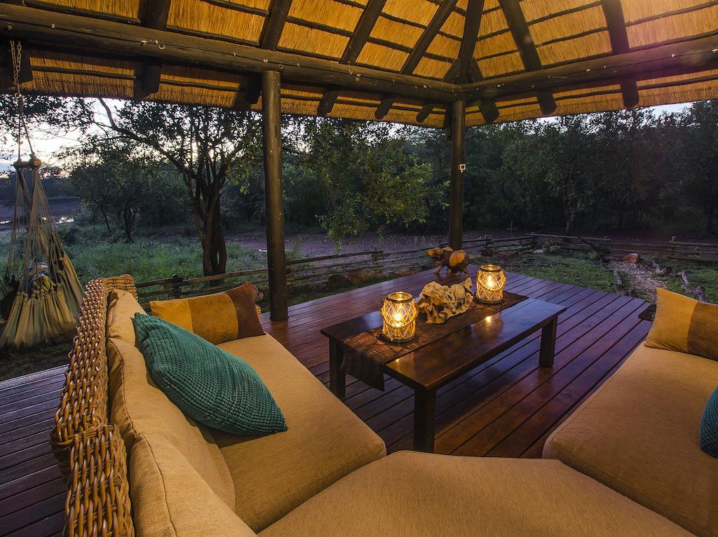 Raptor Retreat Game Lodge Ходспруит Стая снимка