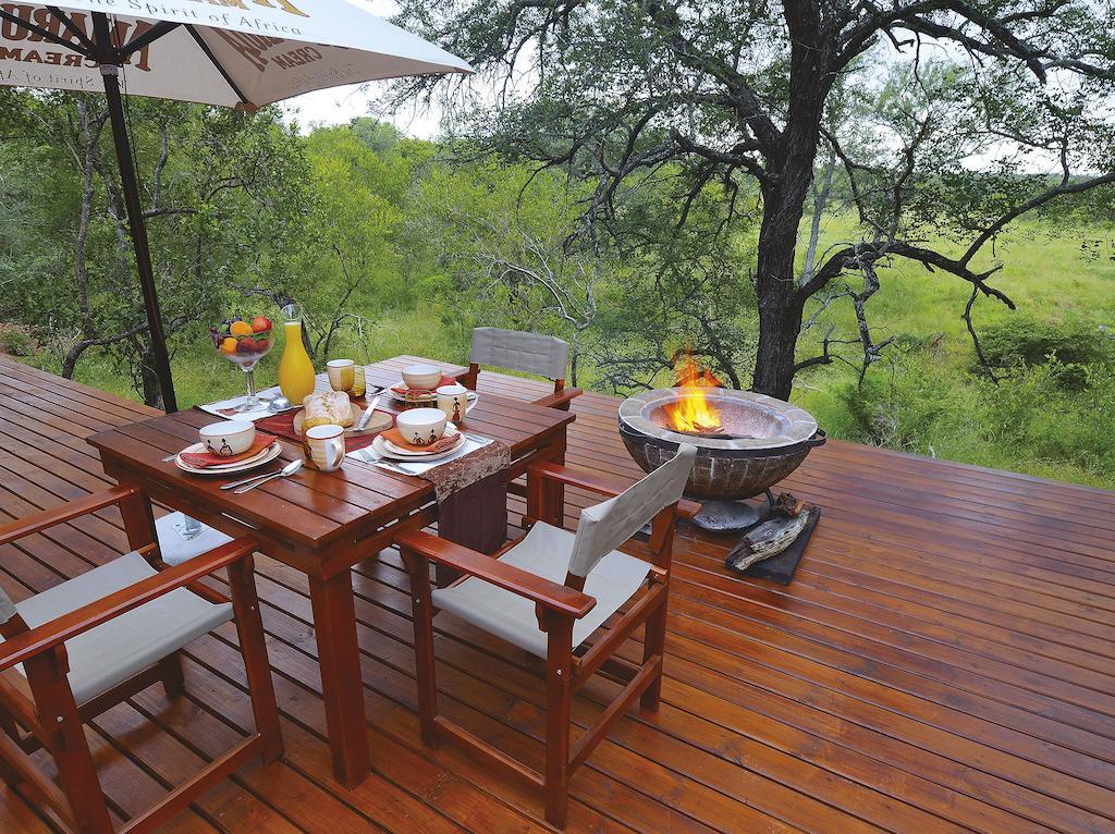 Raptor Retreat Game Lodge Ходспруит Екстериор снимка